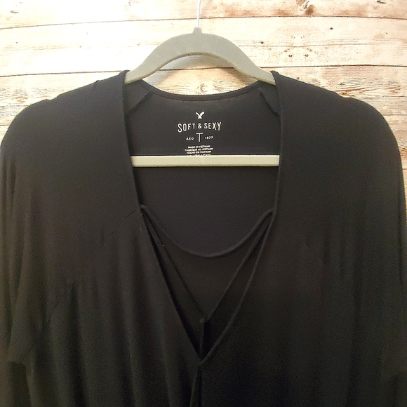 A & E Top - Picture 3 of 3